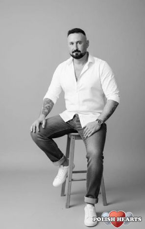 Lubię proste rzeczy i dobrą energię w ludziach. Lubię proste rzeczy i dobrą energię w ludziach.