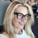Female, EEewwkkaa, 45 years old